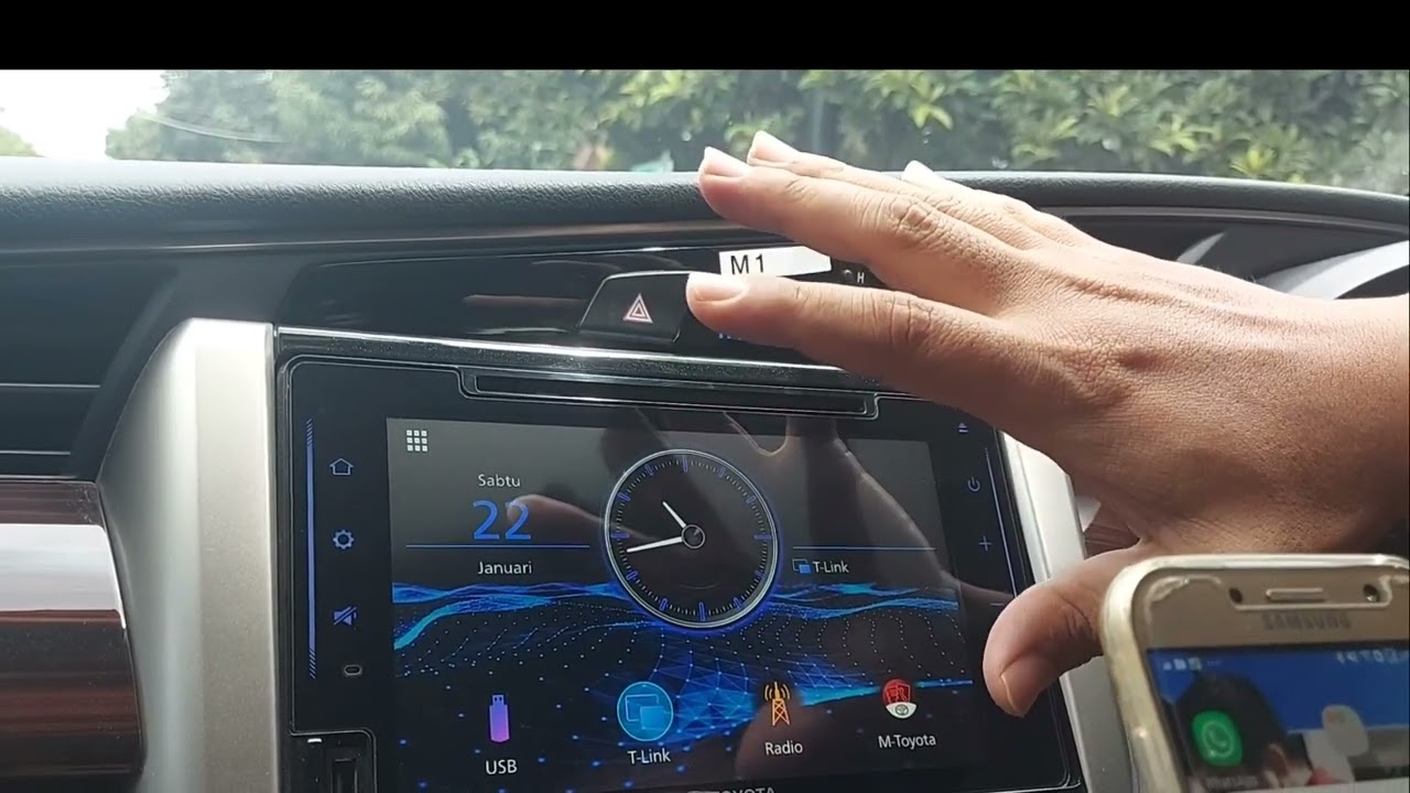 CARA MENYAMBUNG VIDEO / TLINK DARI HP KE MOBIL INNOVA REBORN TYPE G