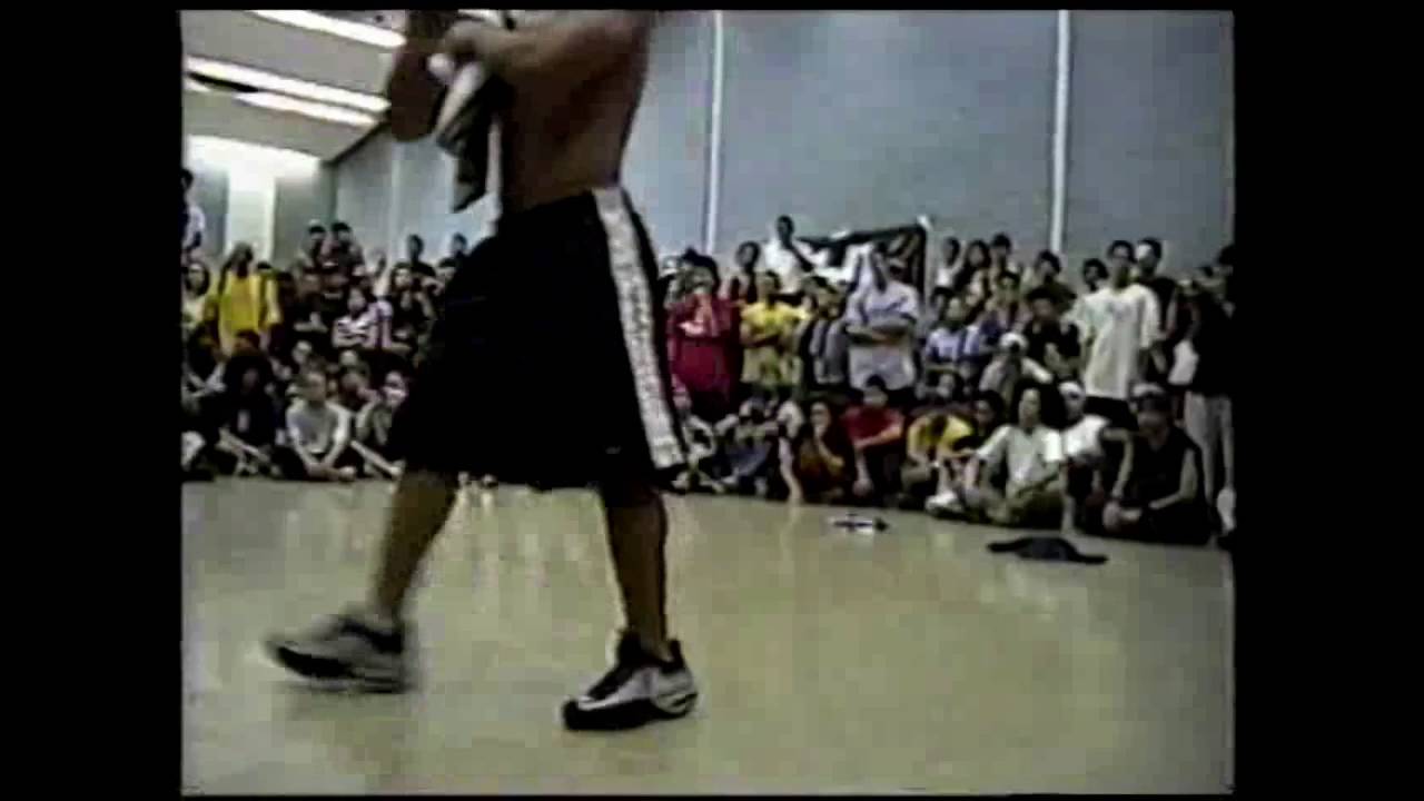 BOY  ( HAVIKORO ). vs. KAREEM  ( ROCK FORCE CREW )