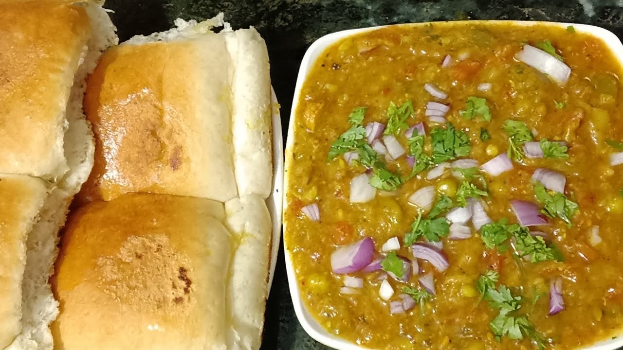 10 minutes ekdam mumbai street style pav bhaji in pressure cooker  | dhaba style pav bhaji #recipe 