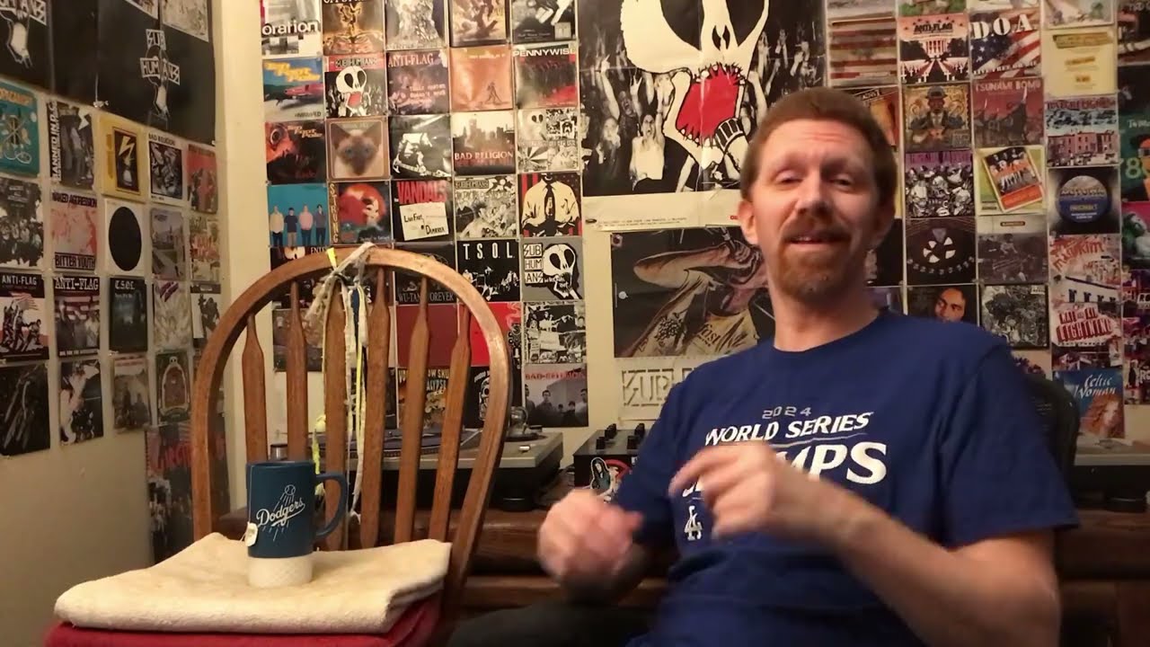 Shnootz - Reaction Video (Madonna - Human Nature)