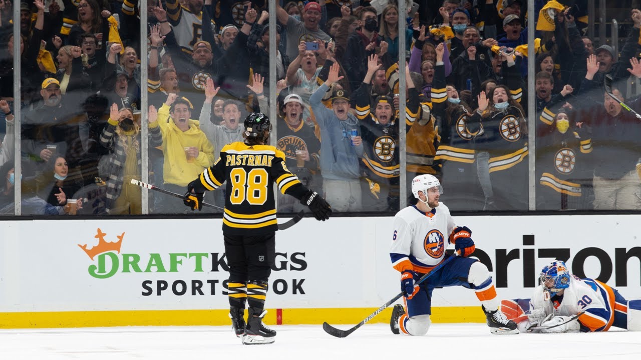 Pastrnak electrifies TD Garden with Game 1 hat trick