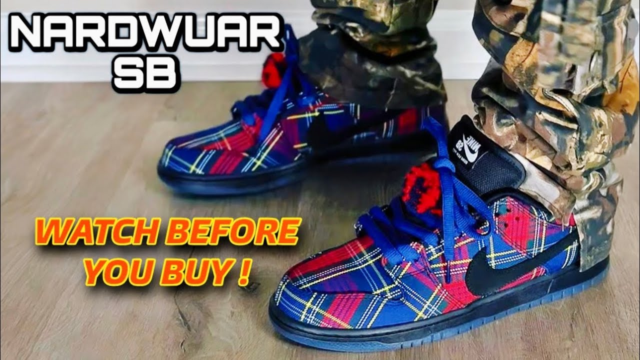 Nardwuar SB Dunk Low ON FOOT !! 