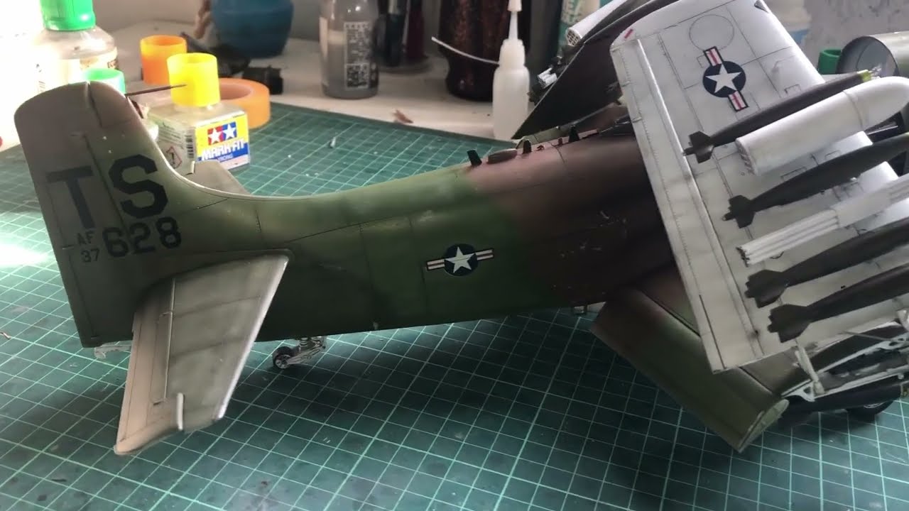Trumpeter 1/32 Skyraider