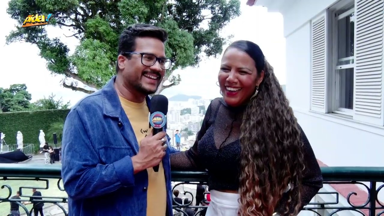 Esposa de Davi do BBB, Mani Rego, no DVD de Nadson Ferinha