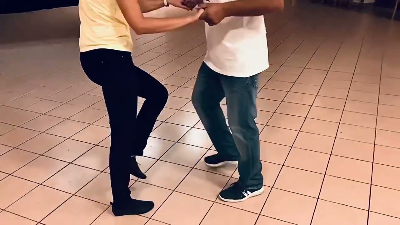Plesni spekter Plesni tečaji Individualne ure Družabni ples Disco fox Jive @valerijarahlembanwi