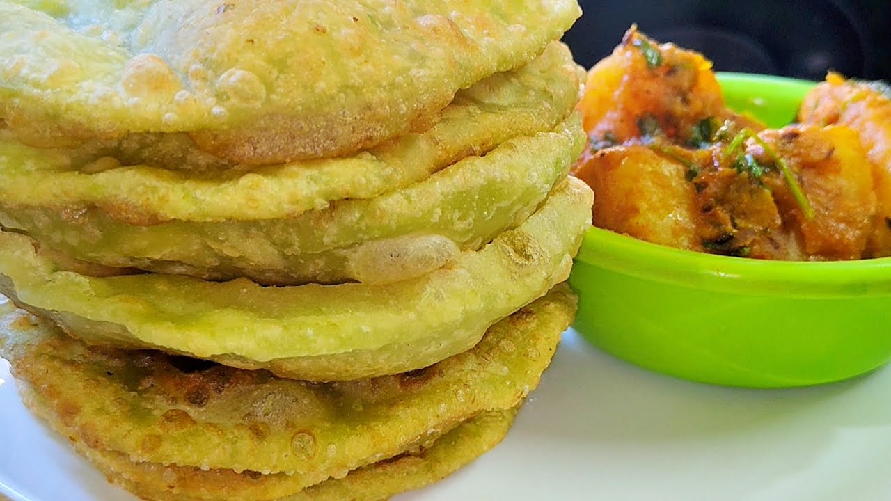 কোন রকম ঝামেলা ছাড়া কড়াই শুটির কচুরি নিরামিষ আলুর দম। koraishutir kochuri aloo dum recipe bengali 