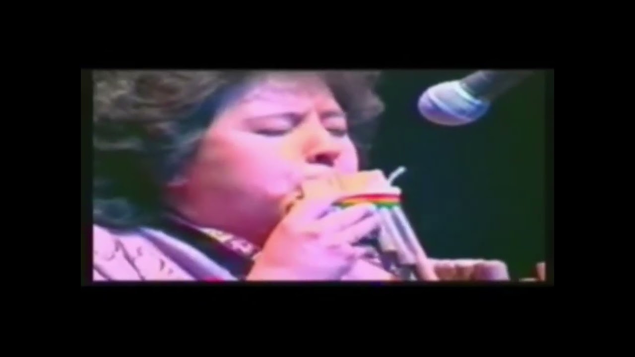 Grupo femenino bolivia llaqui runa instrumental (en vivo)