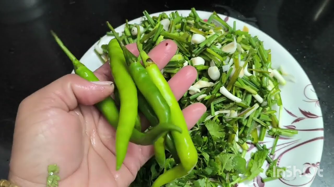 हरे लहसुन की मजेदार चटनी Green garlic chutney, How to make green garlic chutney