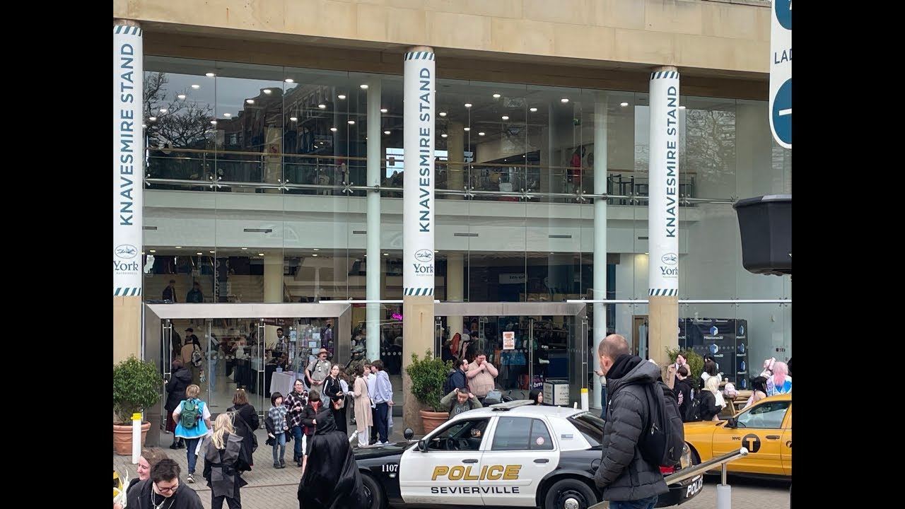 YORK COMIC CON LIVE!