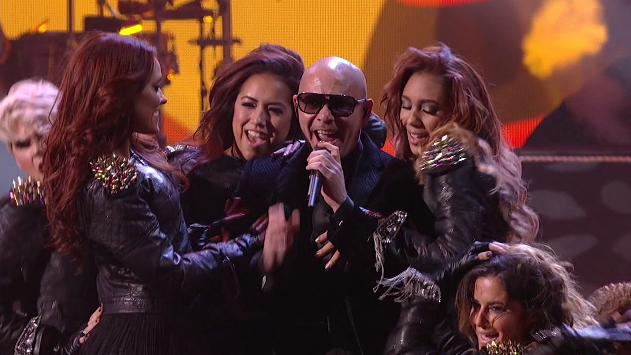 Pitbull   'Don't Stop the Party', 'Feel This Moment' feat  Christina Aguilera Live AMA 2012