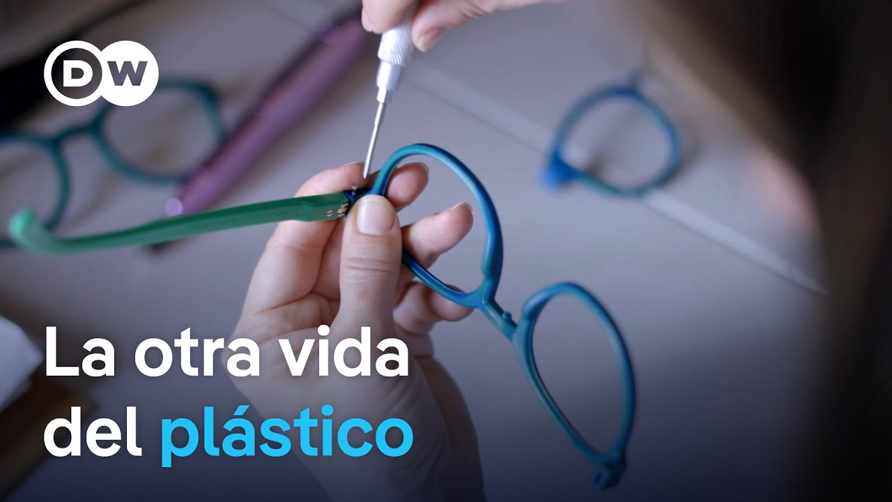 Gafas hechas con tapitas de refrescos recicladas