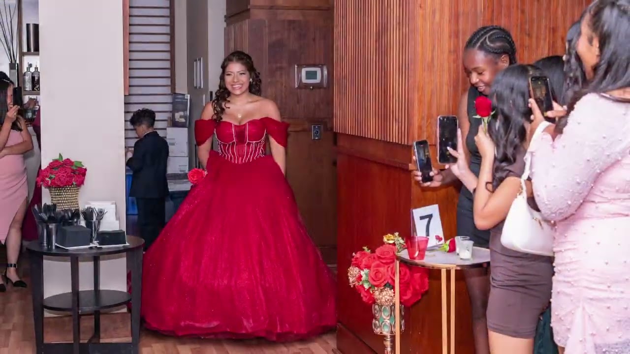 Video Eliana's Quince