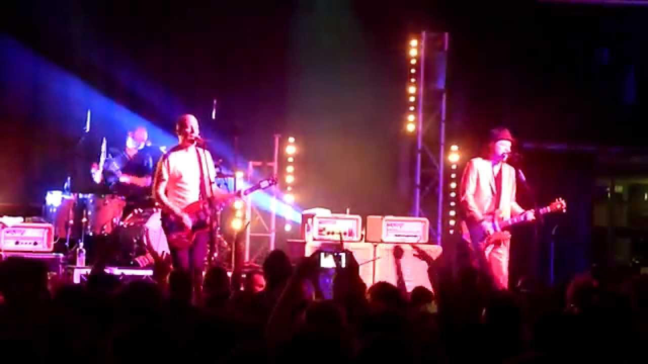 Presidents of the United States of America - Debut album live 15/03/2013, Sydney