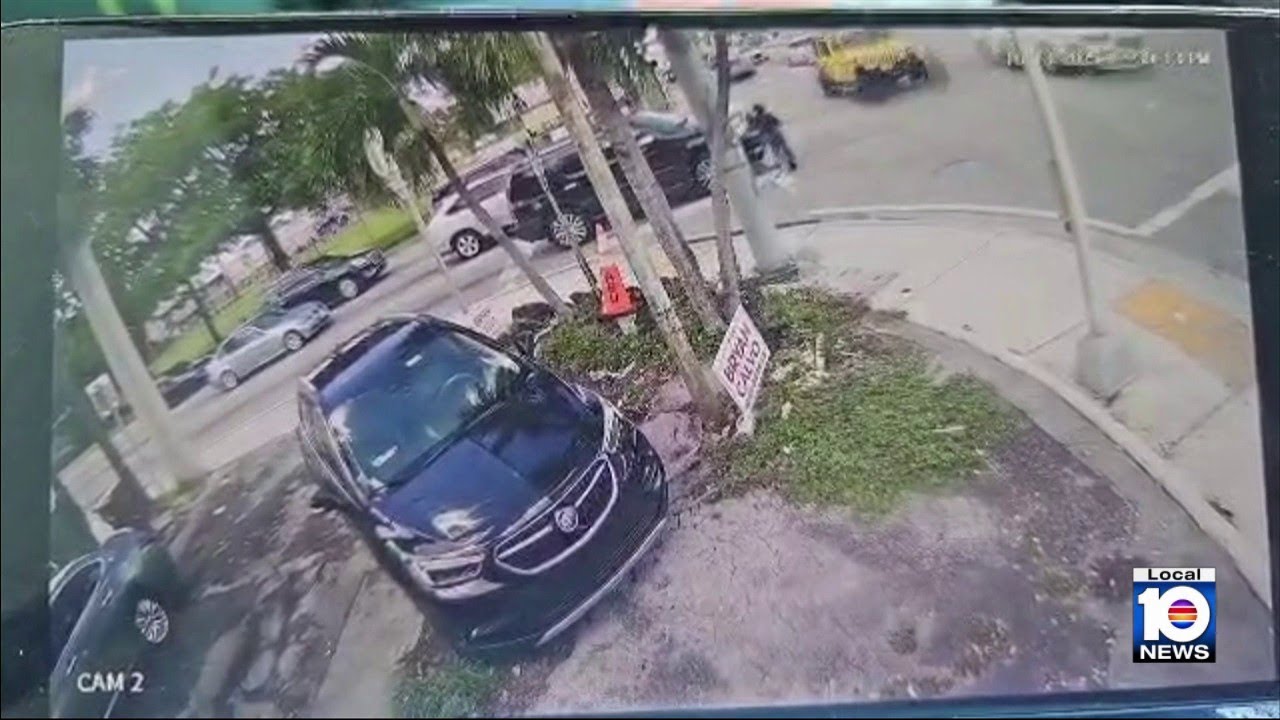 Woman dies while crossing Hialeah street