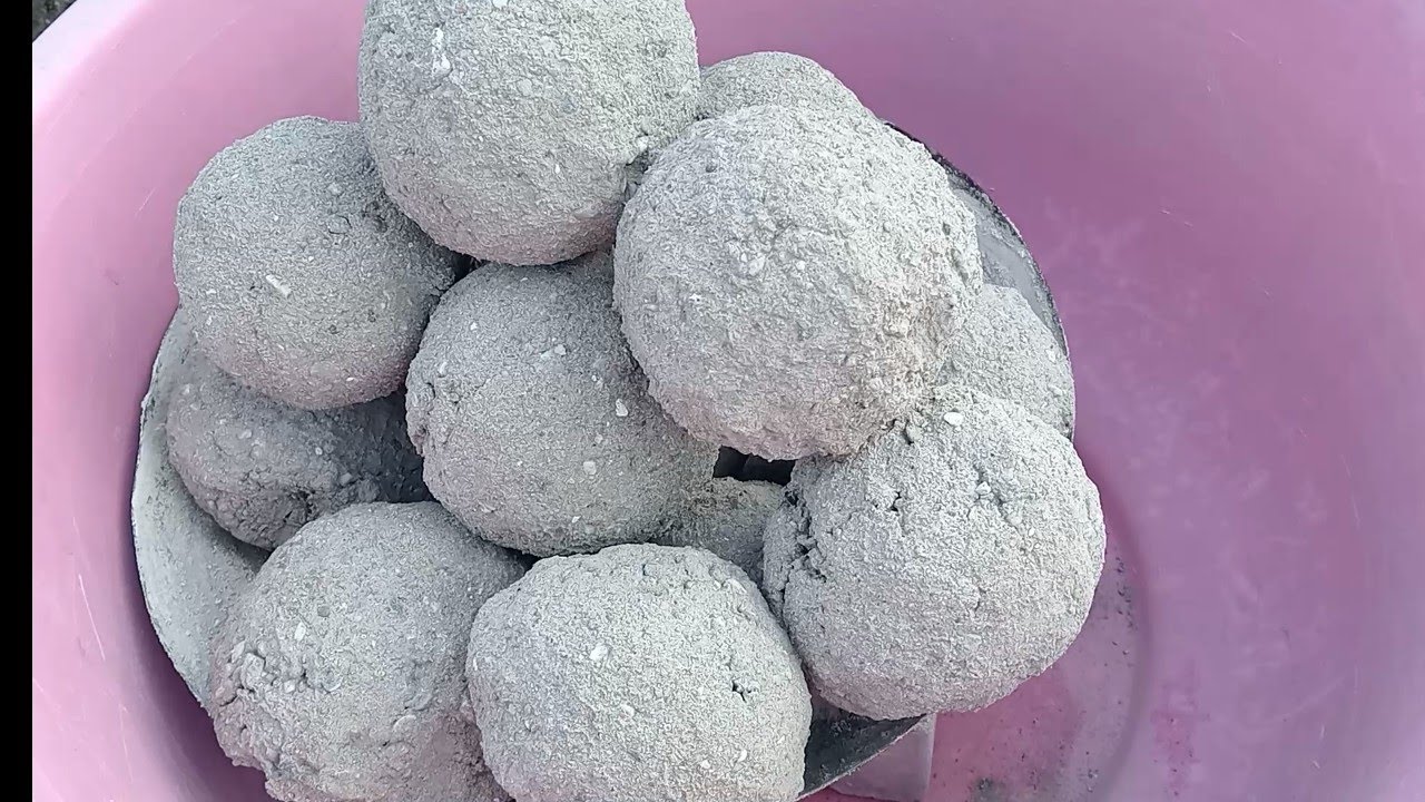 ASMR very soft sand and pure cement gritty mixdfull dasty Big laddu dipping crumble in 💦💦💦💦💦🤤😋