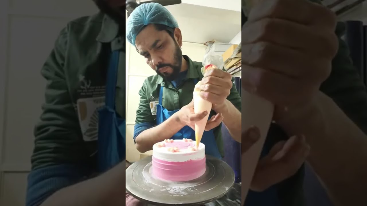 Cakes.by.design  is live!