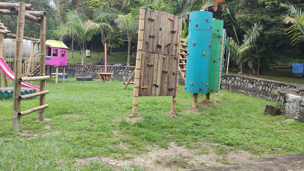ECOHOTEL EL CASTILLO -PANCE- CALI - COLOMBIA