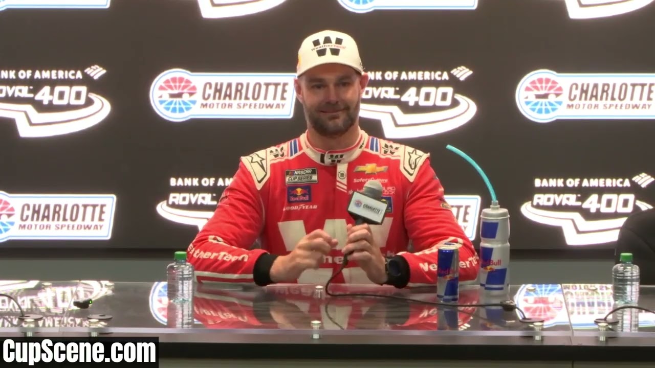 NASCAR на трассе Charlotte Motor Speedway, октябрь 2025 г.: Шейн ван Гисберген после гонки