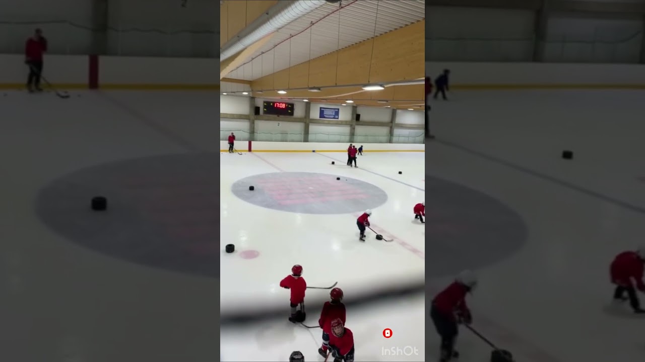 Practicing#on the ICE#havinfun#withfriends#Practicing#Luistelu#J&auml;&auml;kiekko#Short