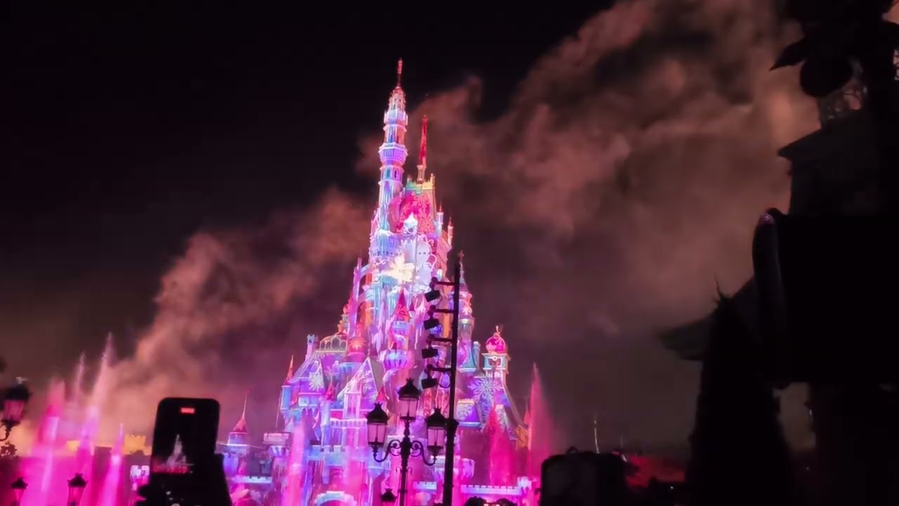 Hong Kong Disneyland 20th Anniversary Fireworks Magic Show