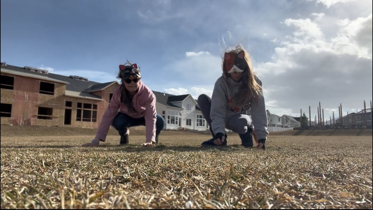 Going public gearing with my friend Rylee from @-Twinight-X-Moon! (We saw A LOT of anti’s)
