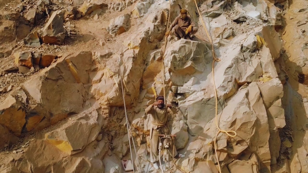 Men Risk Their Lives Drilling a Mountain for Blasting ⚠️