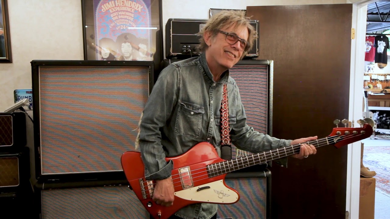 Tom Petersson Rocks Out on a 1967 Thunderbird IV Bass!!