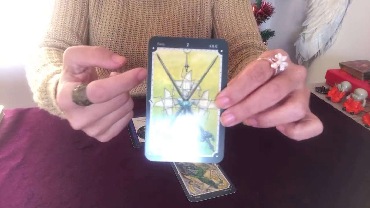 Adım Atacak mı? İletişime Geçecek mi?Neden Geçmiyor? Ben ne yapmalıyım? Aklımdaki Kişi Tarot Açılımı