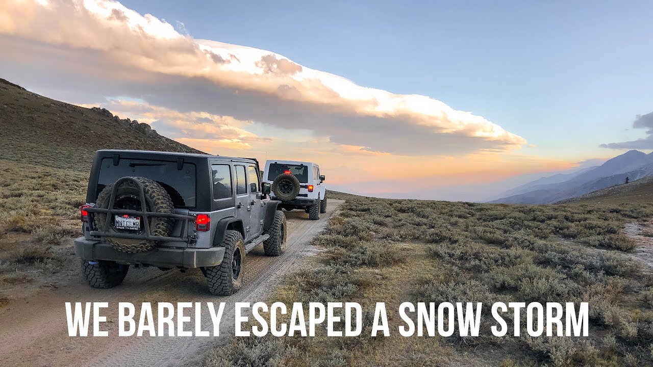 STRANDED IN THE MOUNTAINS OUTRUNNING A SNOWSTORM - EPIC OVERLANDING IN COYOTE FLATS