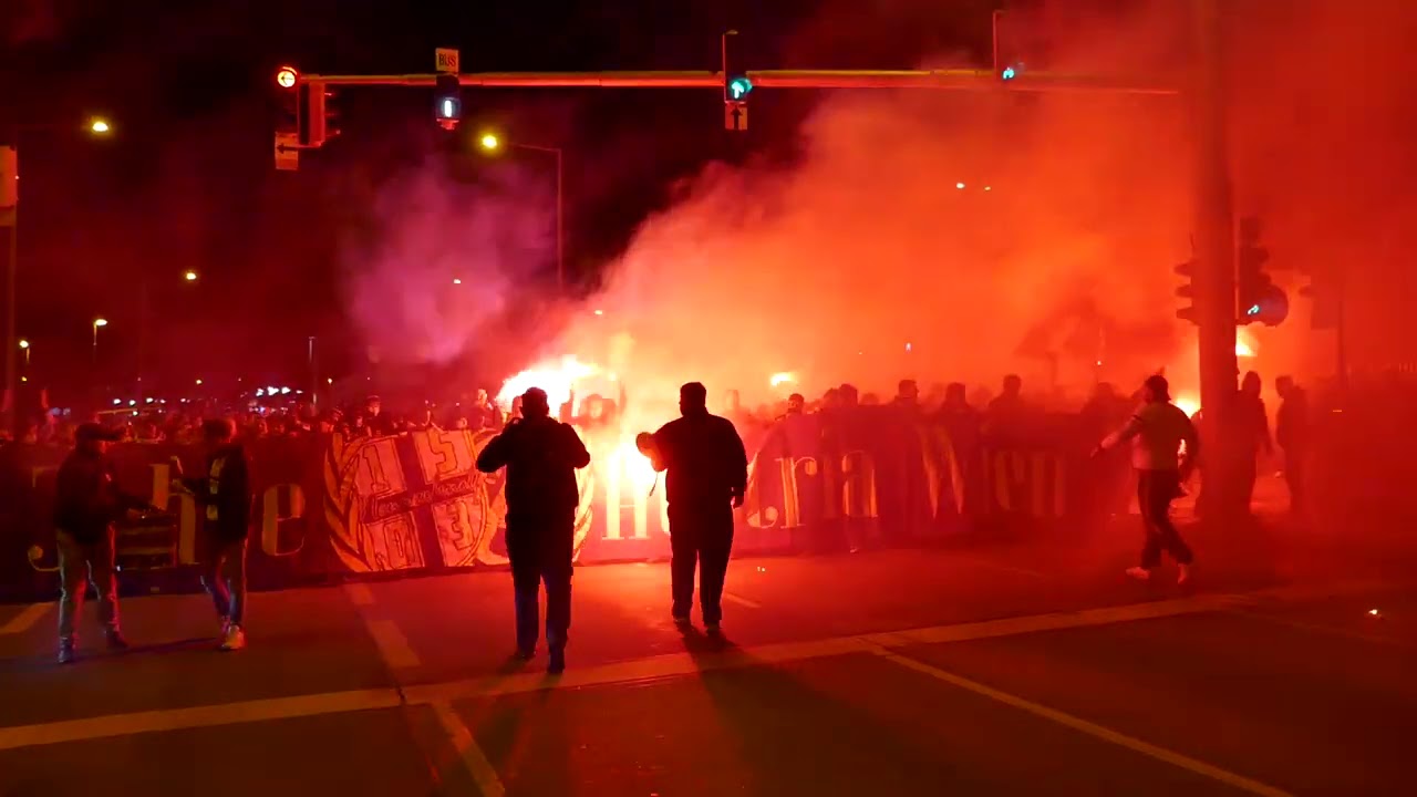 110 Jahre FK Austria Wien / Fanmarsch & Pyroshow / 15.03.21