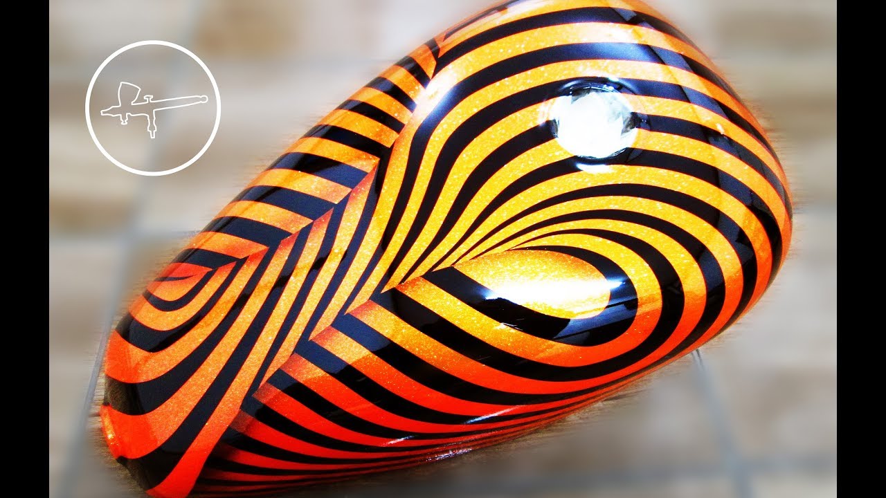 Airbrush Twisted Stripes Illusion | Harley-Davidson tank | by Igor Amidzic