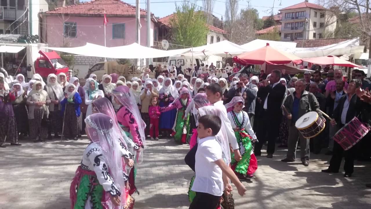 Turgay Başyayla İbecik Köyünde Yemek Programı