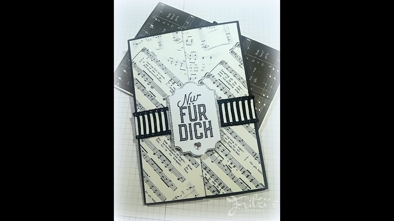 Weihnachtliche Peekaboo Karte mit dem neuen Etikett von SU!