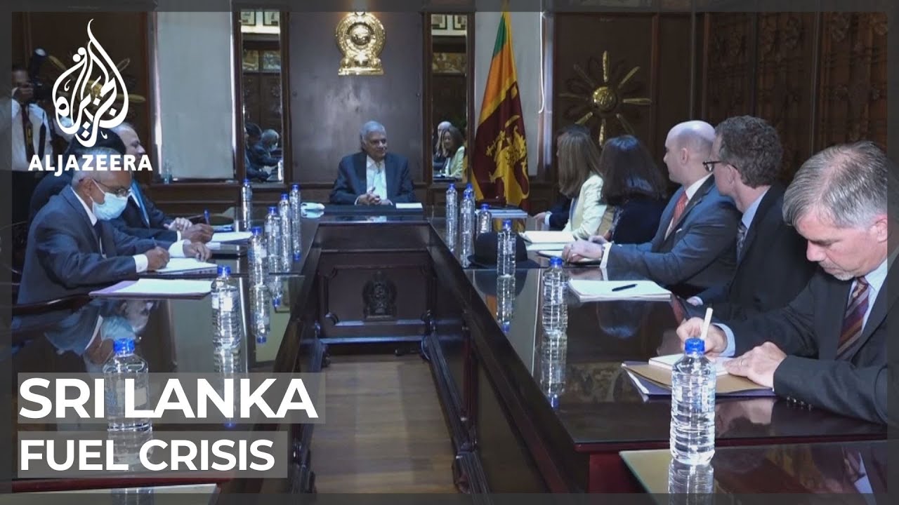 Sri Lanka negotiating with Russia over fuel deal