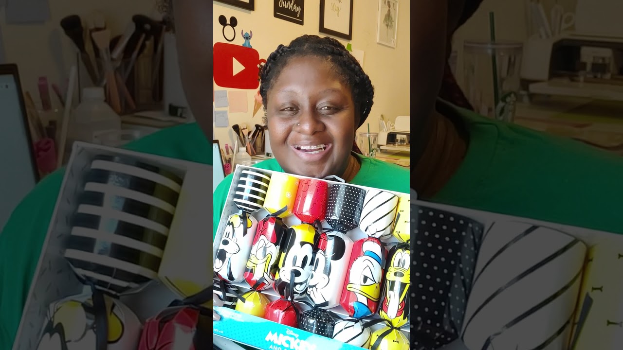 DISNEY SOCKS ADVENT | ADVENT CALENDAR | REGGISVSGCLOSET | DAY 1