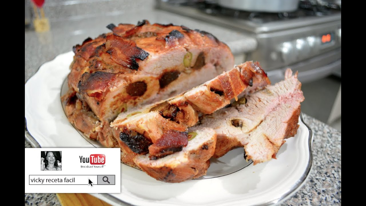 PIERNA AL HORNO MECHADA Y SU GRAVY ESPECIAL | #VickyRecetaFacil