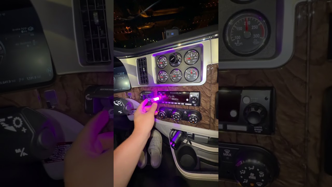 TruckDriver sleeps at a scary location #truckdriver #scary #trucking #semitruck #jenzig