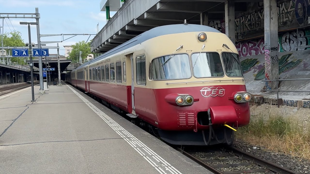SBB Historic TEE (Trans Europe Express) visits Zurich! Train Passing, Arrival and Departure