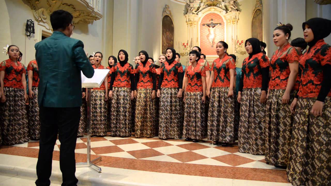 David's Lamentation (Joshua Shank)- Diponegoro University Choir