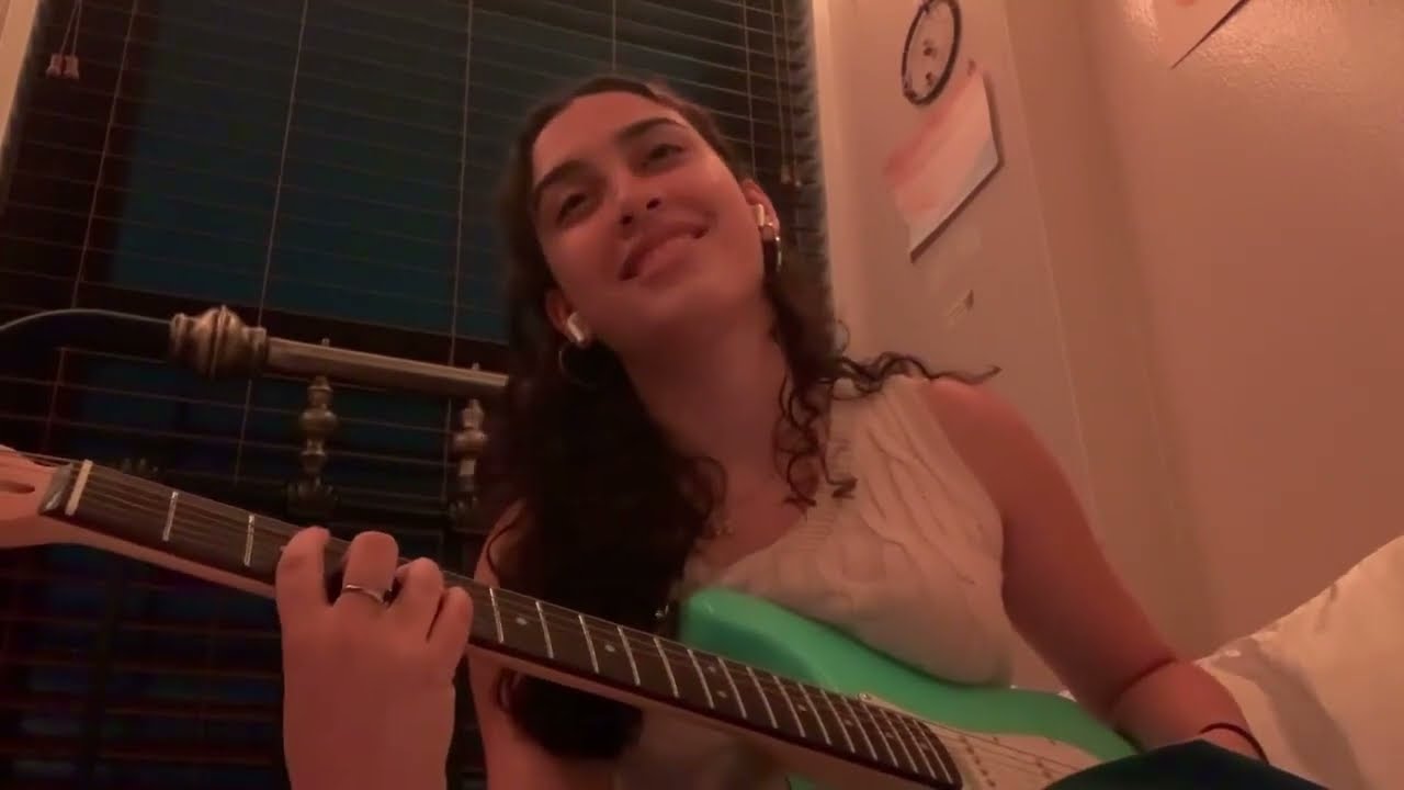 Normal Girl 🪷 - SZA Cover :3