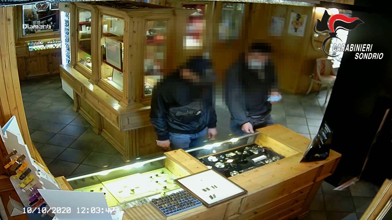 Rubavano gioielli nel Nord Italia, arrestati 6 georgiani e senza fissa dimora