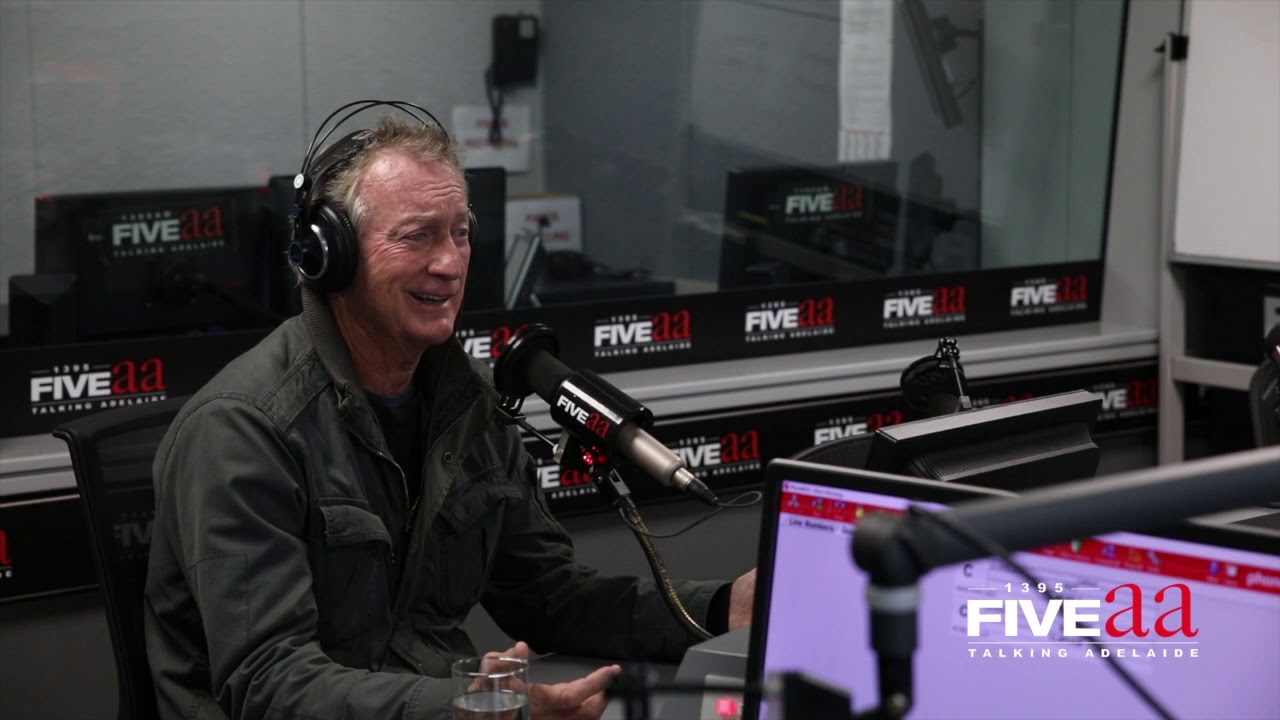 Bryan Brown Talks To Leon Byner About His New Movie ‘Palm Beach’