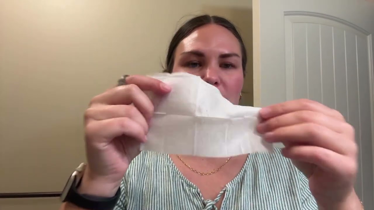 Convenient Nail Polish Remover Kit