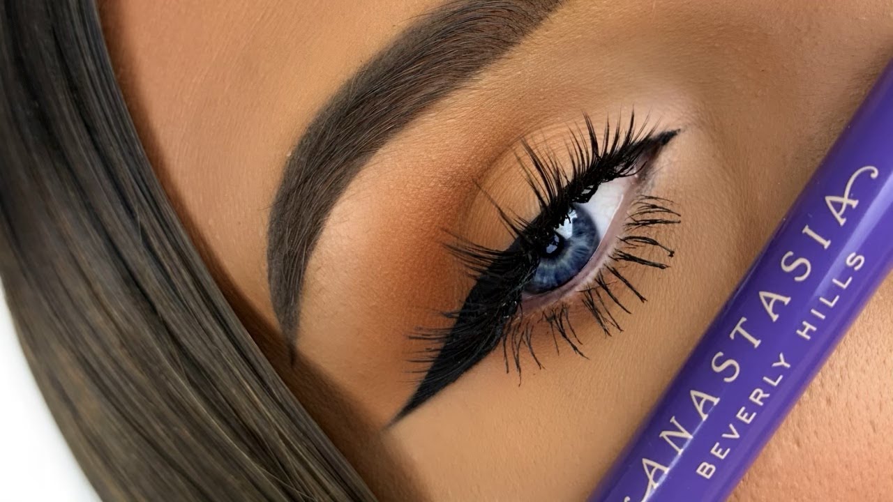 *NEW* ANASTASIA BEVERLY HILLS LIQUID EYELINER | FIRST IMPRESSION REVIEW