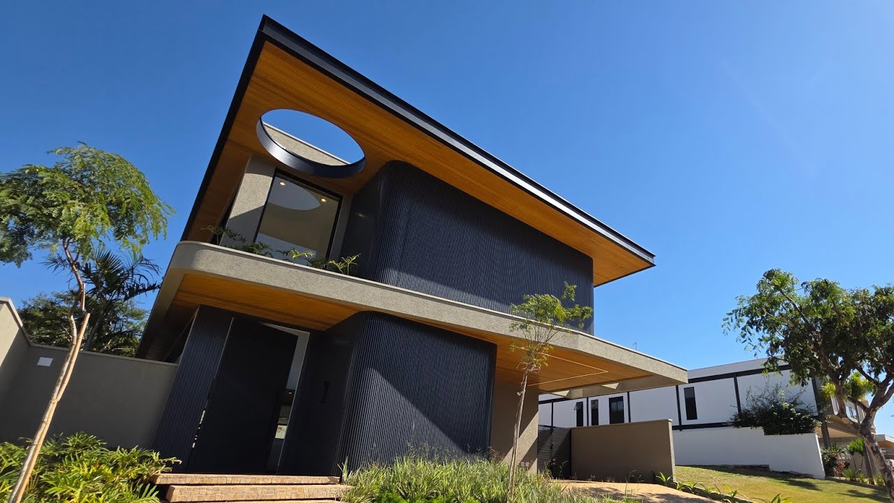 R$ 4.990.000,00 🏡 SOBRADO ALTO PADRÃO COM ELEVADOR, PISCINA E 4 SUÍTES – COND. BELA VISTA – RP/SP ✨
