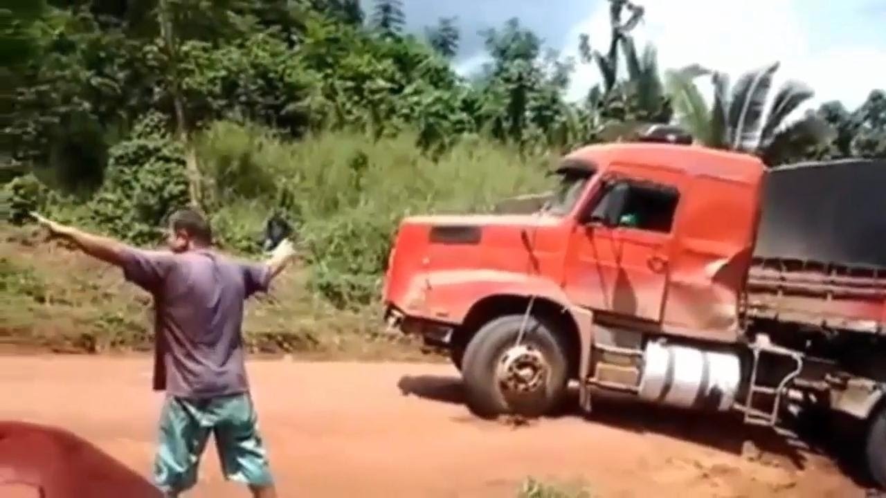 Amazing Trucks Driving Skills Compilation