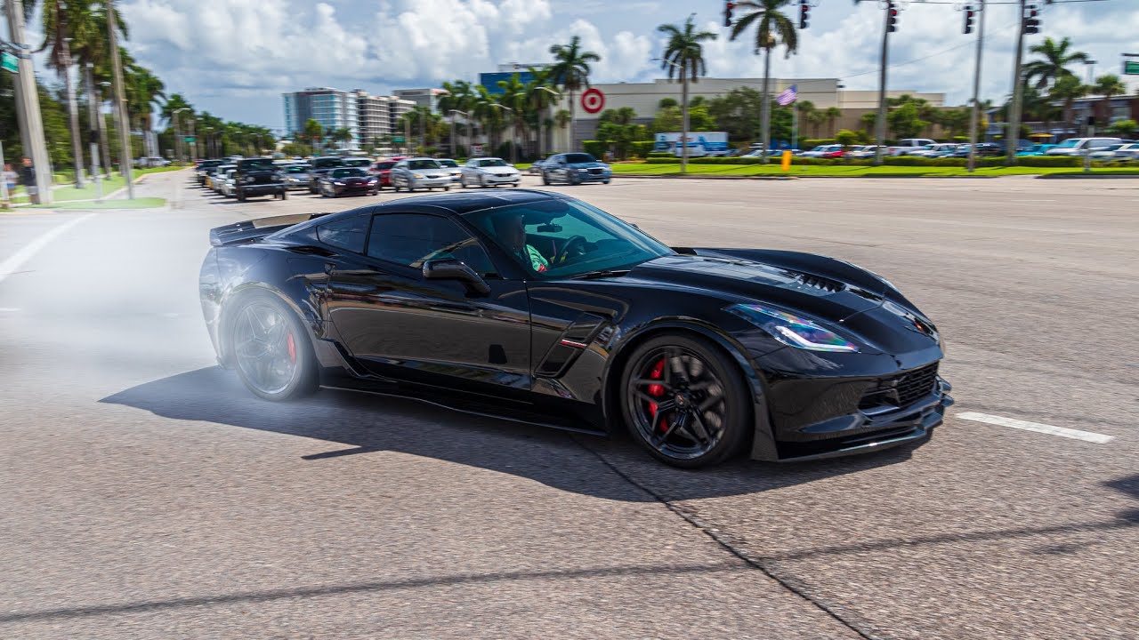 BURNOUTS, DRIFTS, LOUD SOUNDS | SUPERCAR and MUSCLE CAR EXITS from Cars and Coffee Palm Beach
