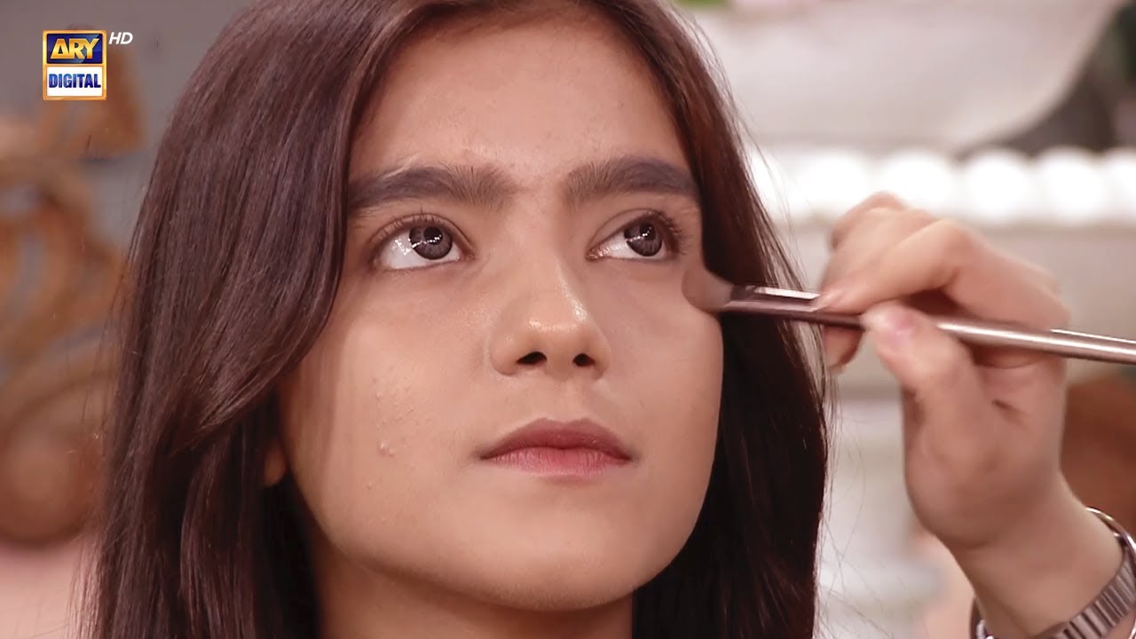 Makeup Hacks You Need To Know!