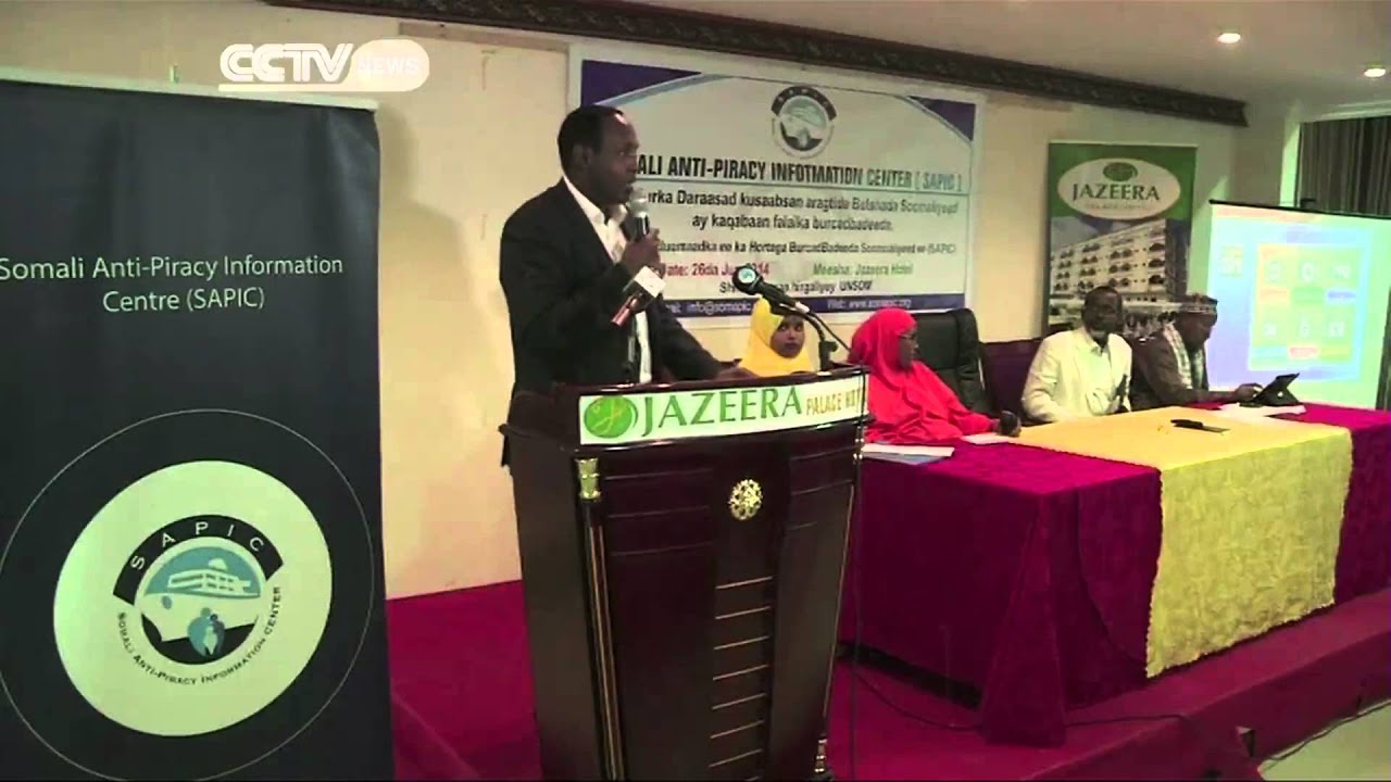 Somali Youth gather in Mogadishu to discuss how to end Piracy