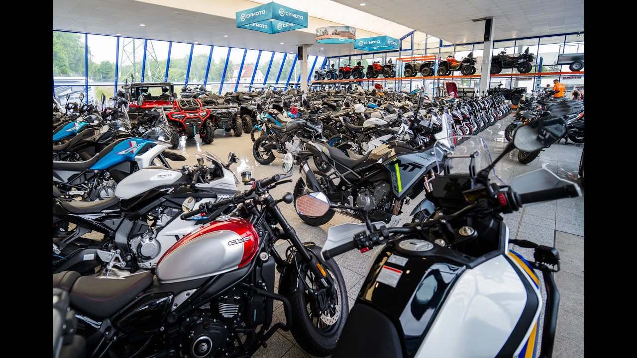 Top moto Route 55, showroom CF MOTO Teplice
